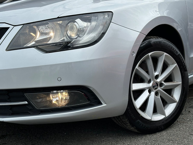 Skoda Superb Ambition*PDC*MEDIA*LIMO*DSG* — photo 9