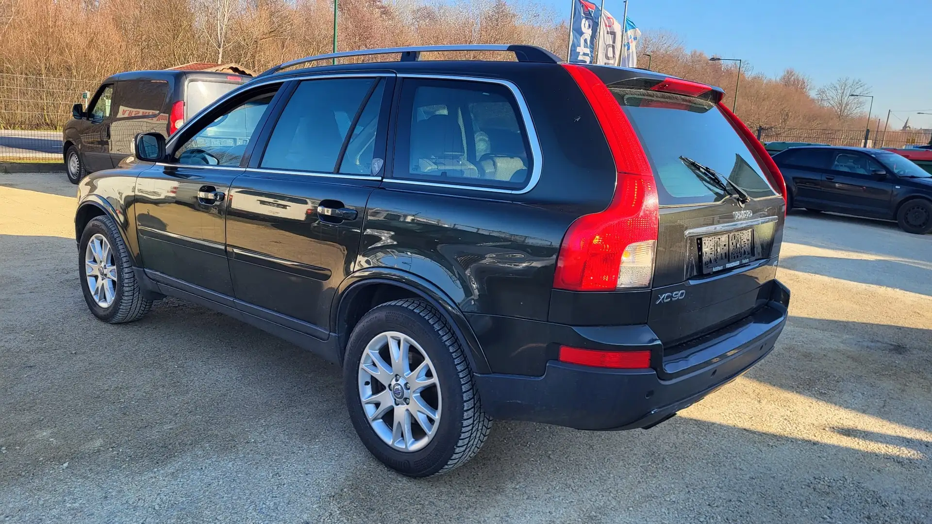 Volvo XC90 D5 A Sport Geartronic 4×4 Allrad - 2