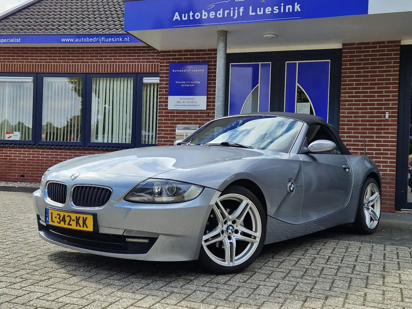 BMW Z4 Roadster 2.5i Uitstekende staat. 18" Breedset Goed Gris - 2