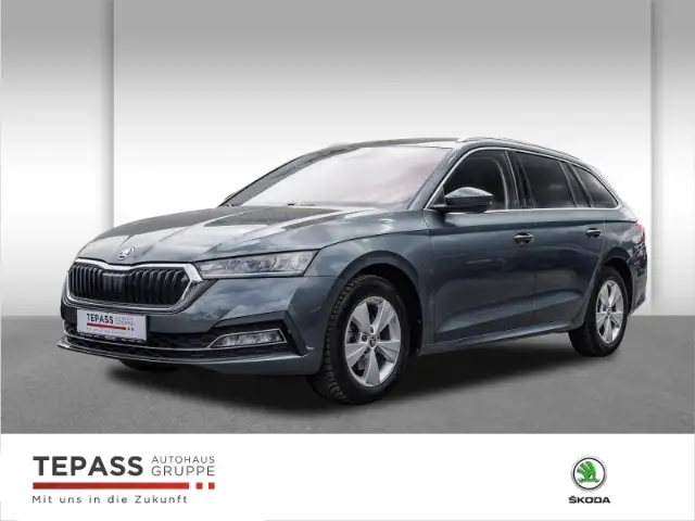 Skoda Octavia Combi 1.5l TSI First Edition KLIMA NAVI PDC SHZ