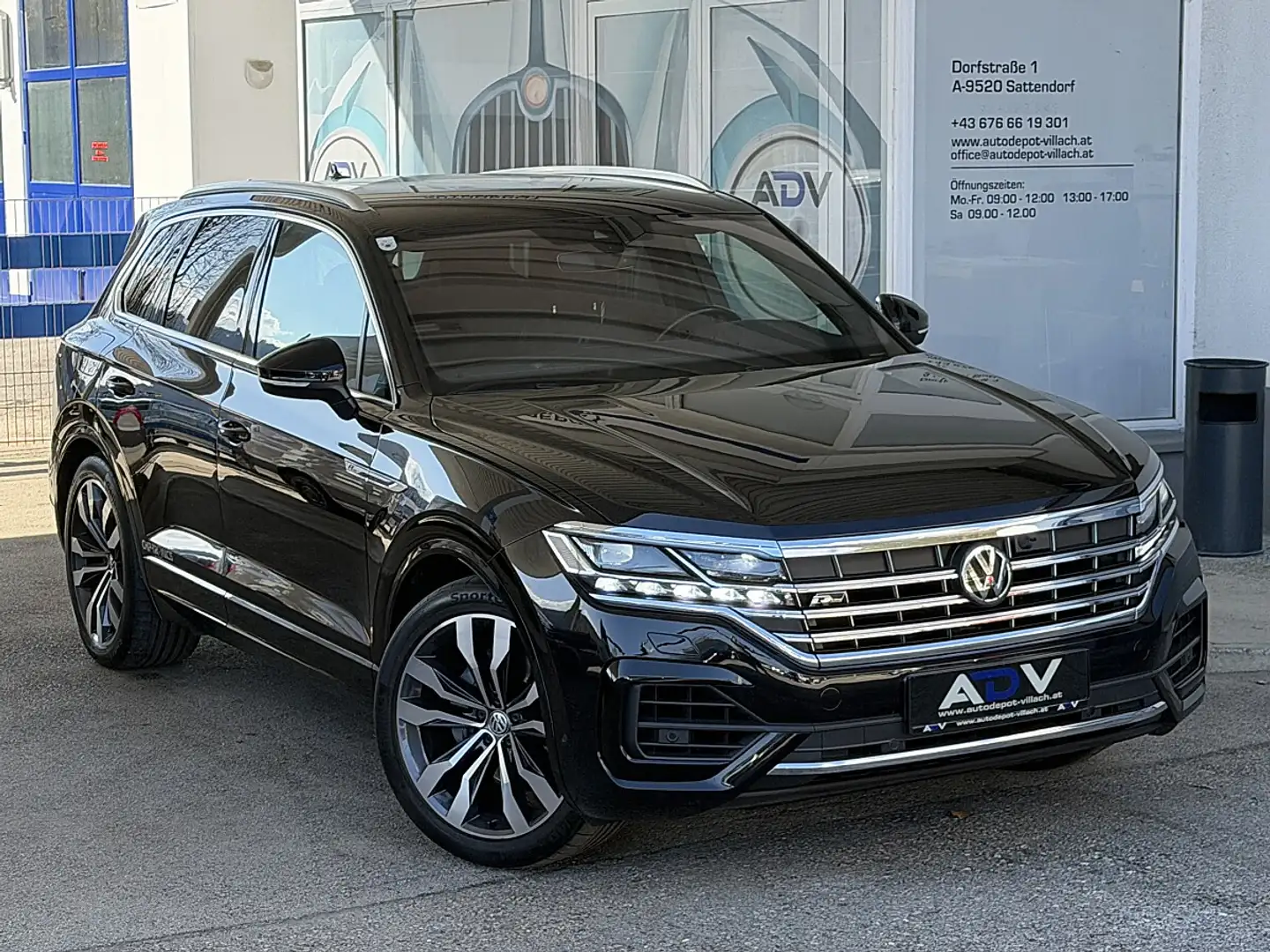 Volkswagen Touareg 4Motion V6 TDI SCR R-Line Aut. Schwarz - 2
