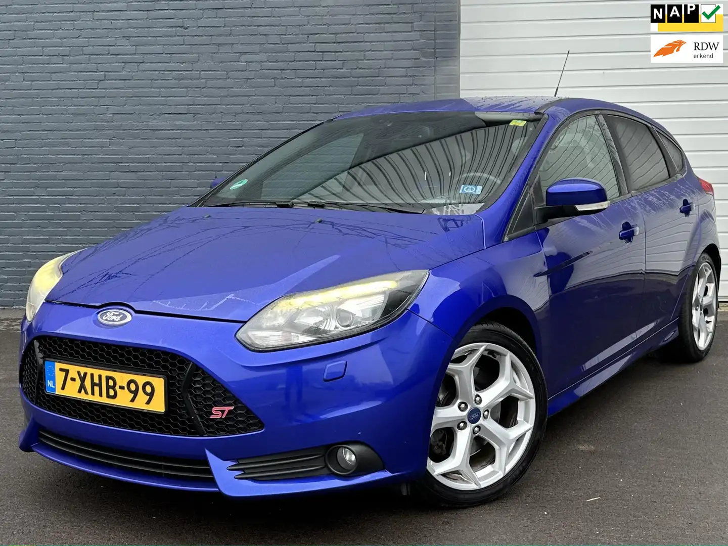 Ford Focus 2.0 EcoBoost ST-2 NWEAPK/250PK/RECARO/CRUISE/LMV/K Blauw - 1