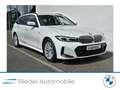 BMW 320 i Touring M Sportpaket*AHK*adap LED*ACC*HiFi* Weiß - thumbnail 1