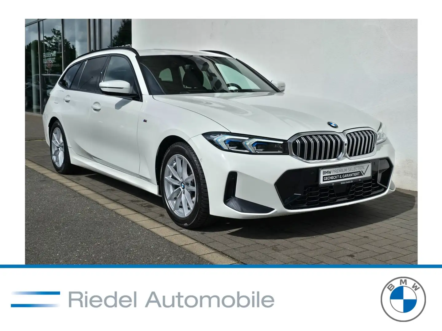 BMW 320 i Touring M Sportpaket*AHK*adap LED*ACC*HiFi* Weiß - 1