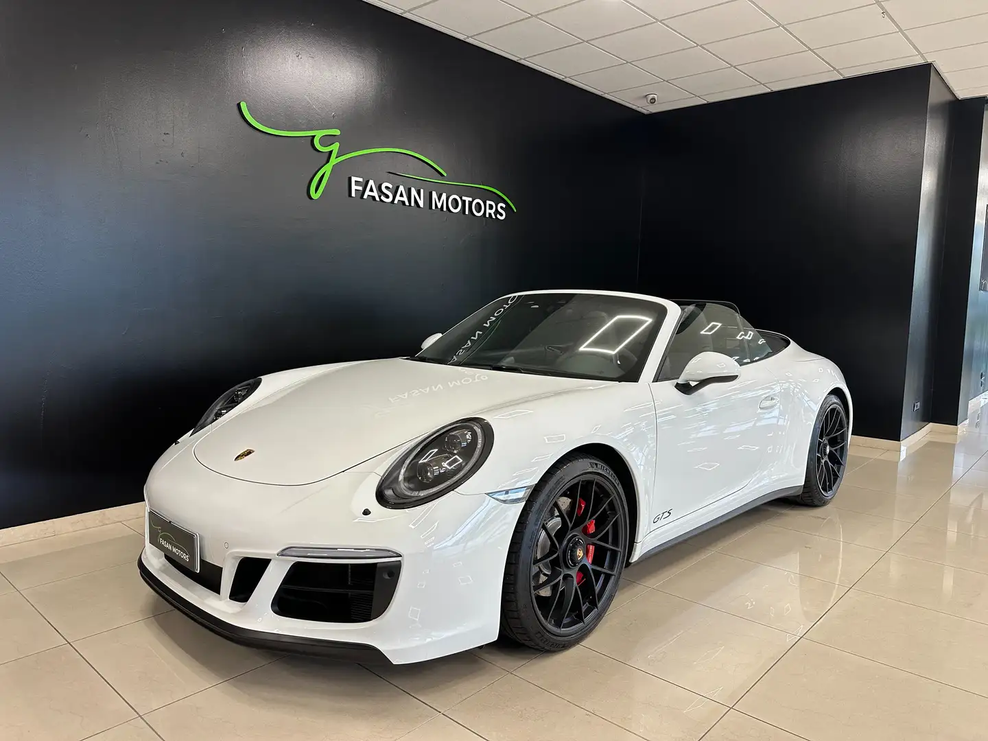 Porsche 911 911 Cabrio 3.0 Carrera 4 GTS auto Bianco - 1