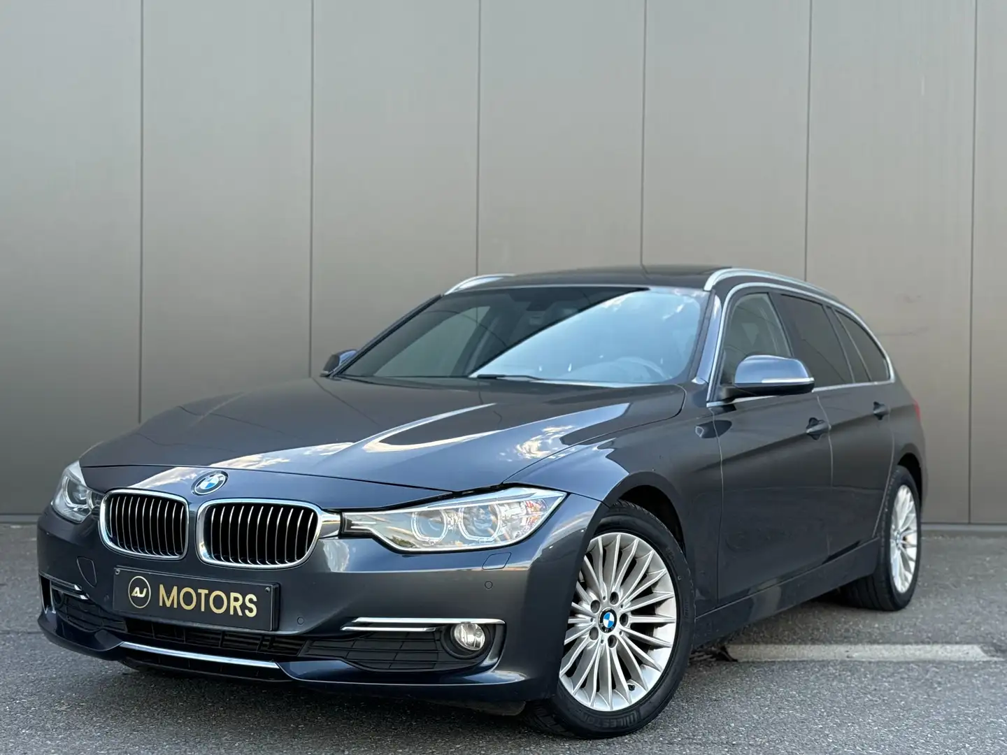 BMW 318 dA Touring 136cv - Luxury - Toit ouvrant - Hifi Grigio - 1