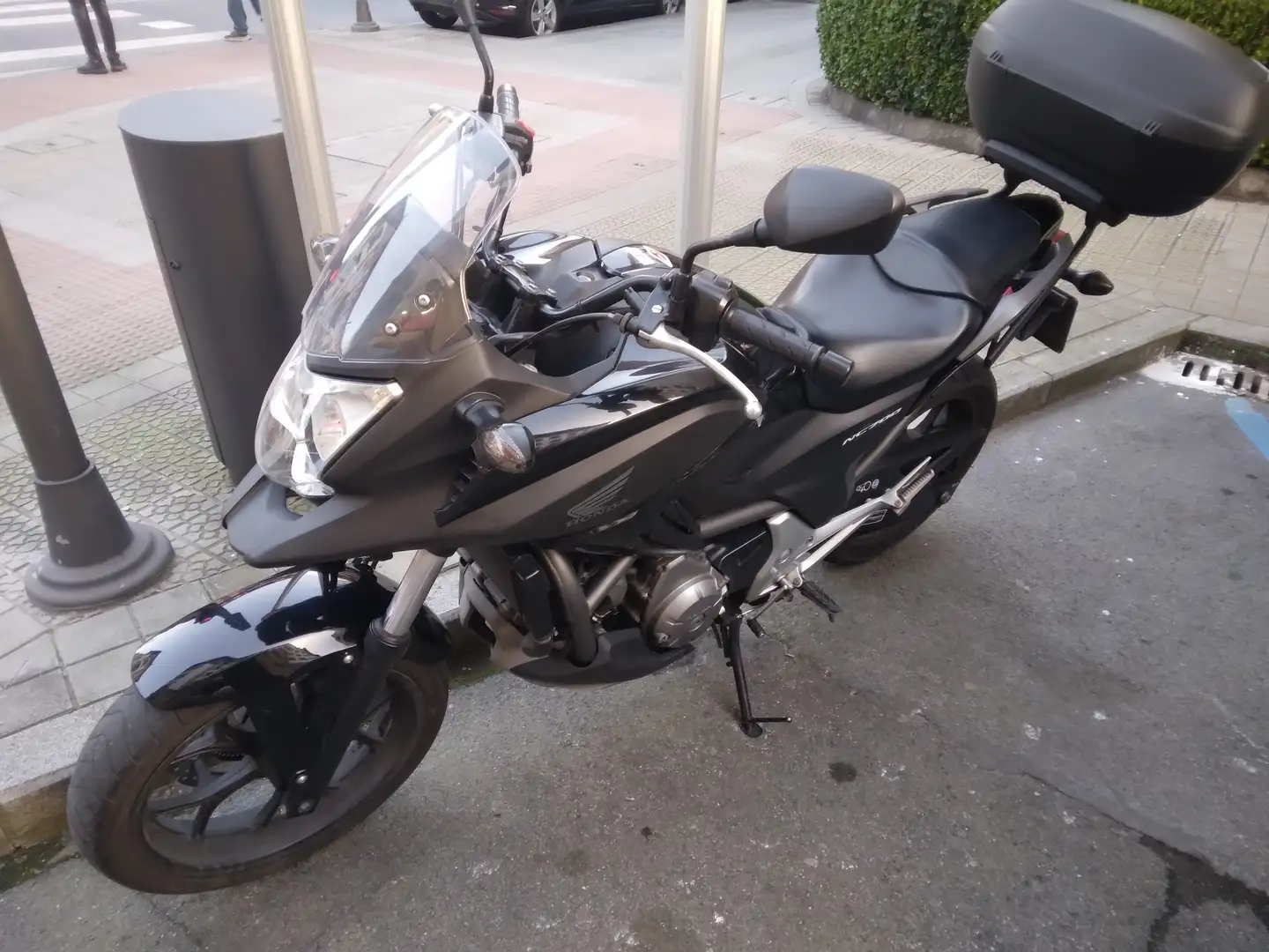 Honda NC 700 NC700X ABS-Combinado Negro - 1