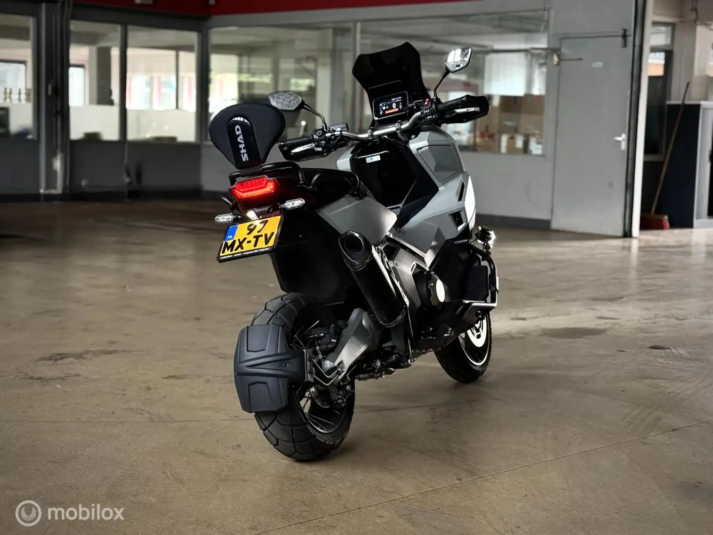Honda NC 750 X-ADV Gris - 2