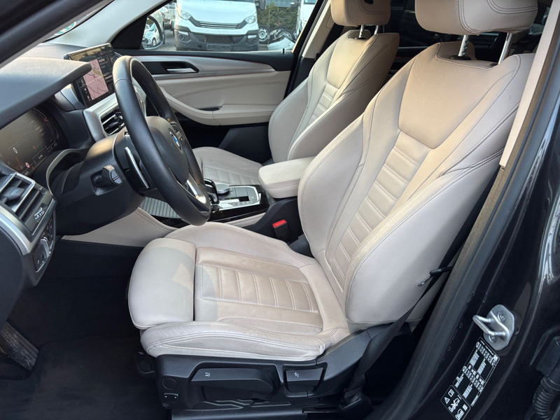 BMW X4 xDrive 30 d*Leder*Kamera*Navi*20Zoll*Head-Up* — photo 9