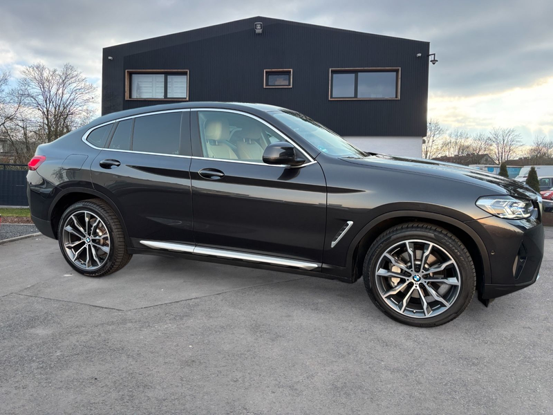 BMW X4 xDrive 30 d*Leder*Kamera*Navi*20Zoll*Head-Up* — photo 7