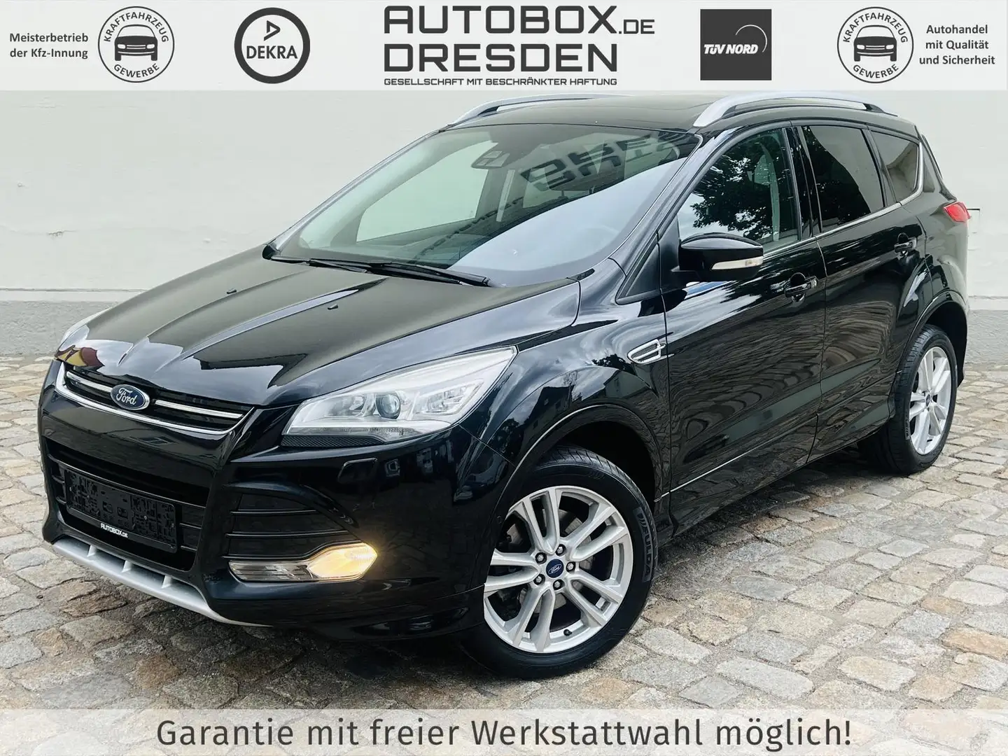 Ford Kuga 2.0 TDCi Individual +AHK+CAM+NAVI+PANO+ Schwarz - 1