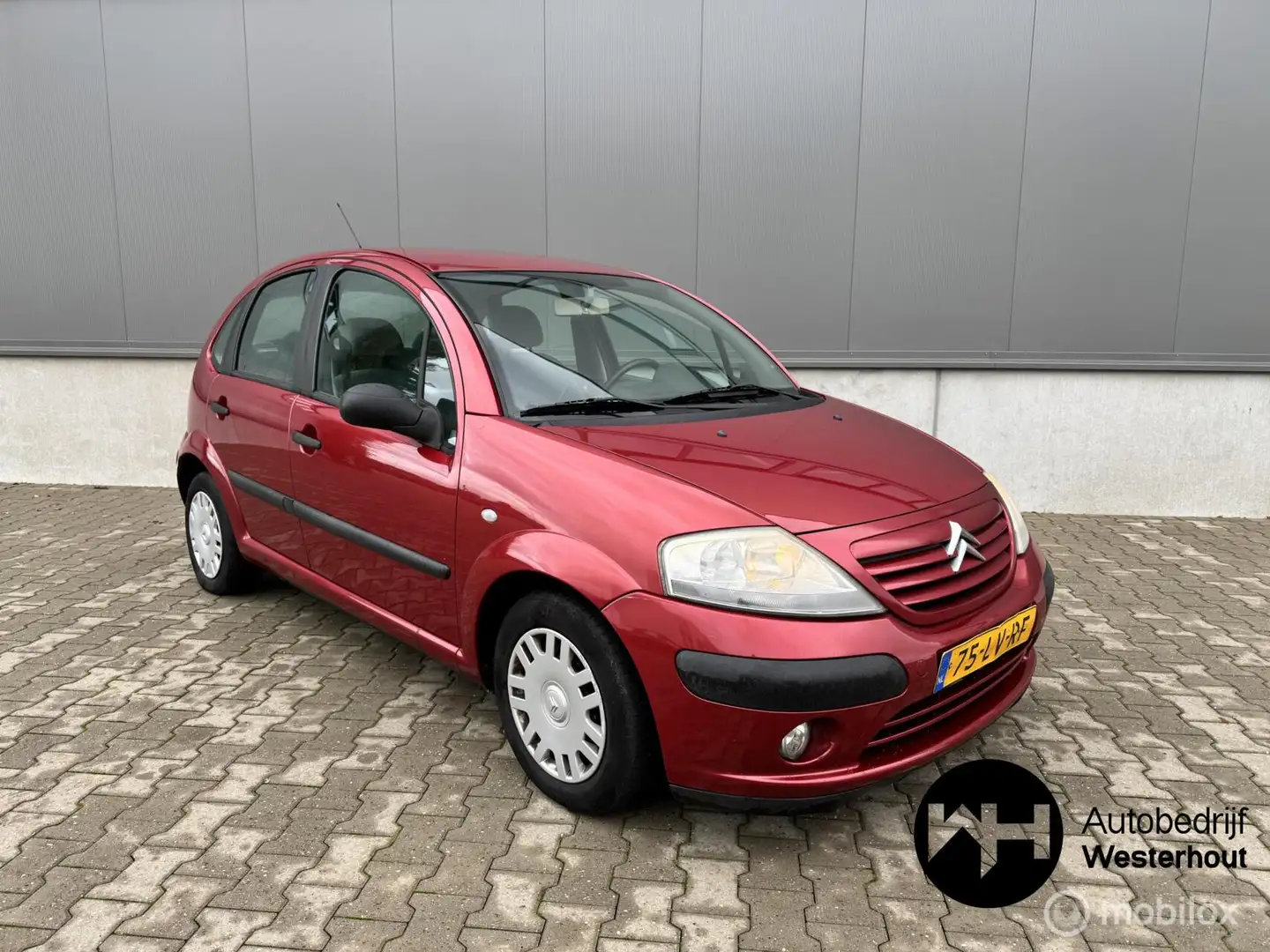 Citroen C3 1.4i Ligne Ambiance AIRCO Rouge - 1