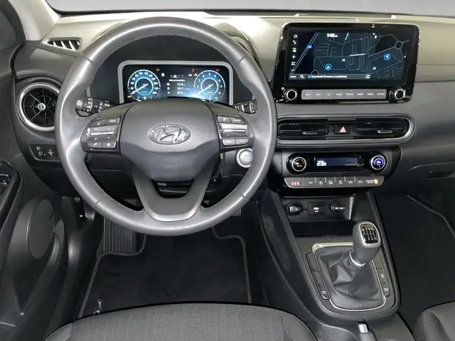Hyundai Kona view 6