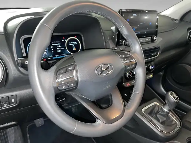 Hyundai Kona view 8