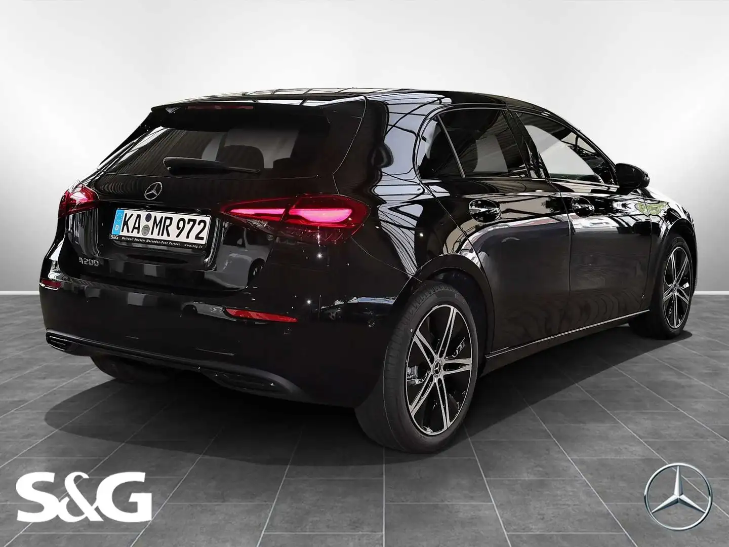 Mercedes-Benz A 200 Kompaktlim. PROGRESSIVE LED+Pano+Distronic Schwarz - 2