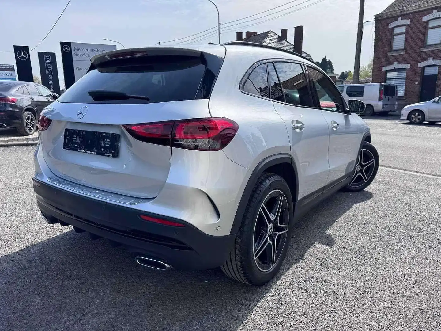 Mercedes-Benz GLA 200 d AMG Line - Pack Night Gris - 2