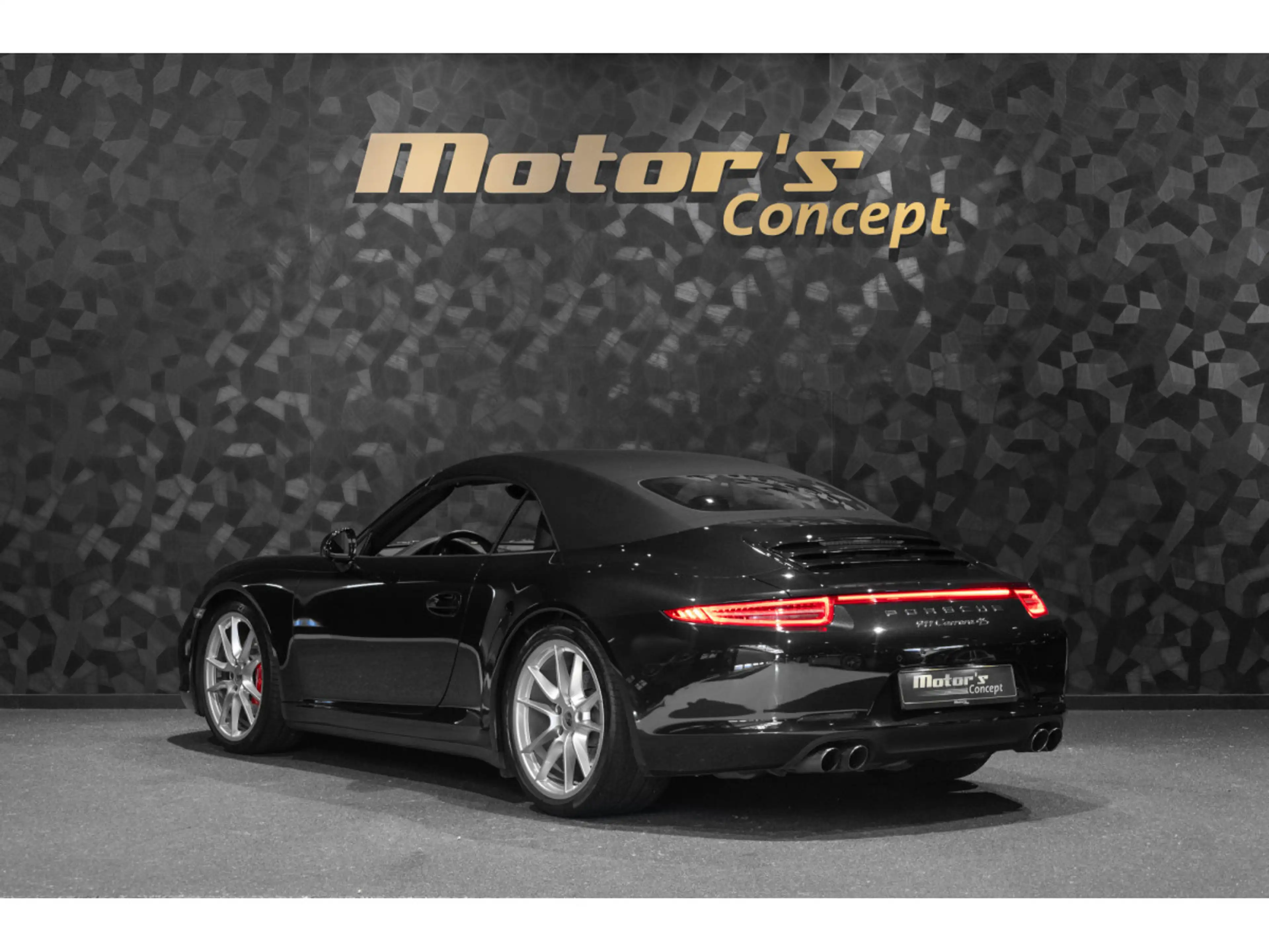 Porsche 991 .1 Carrera 4S Cabriolet — photo 3