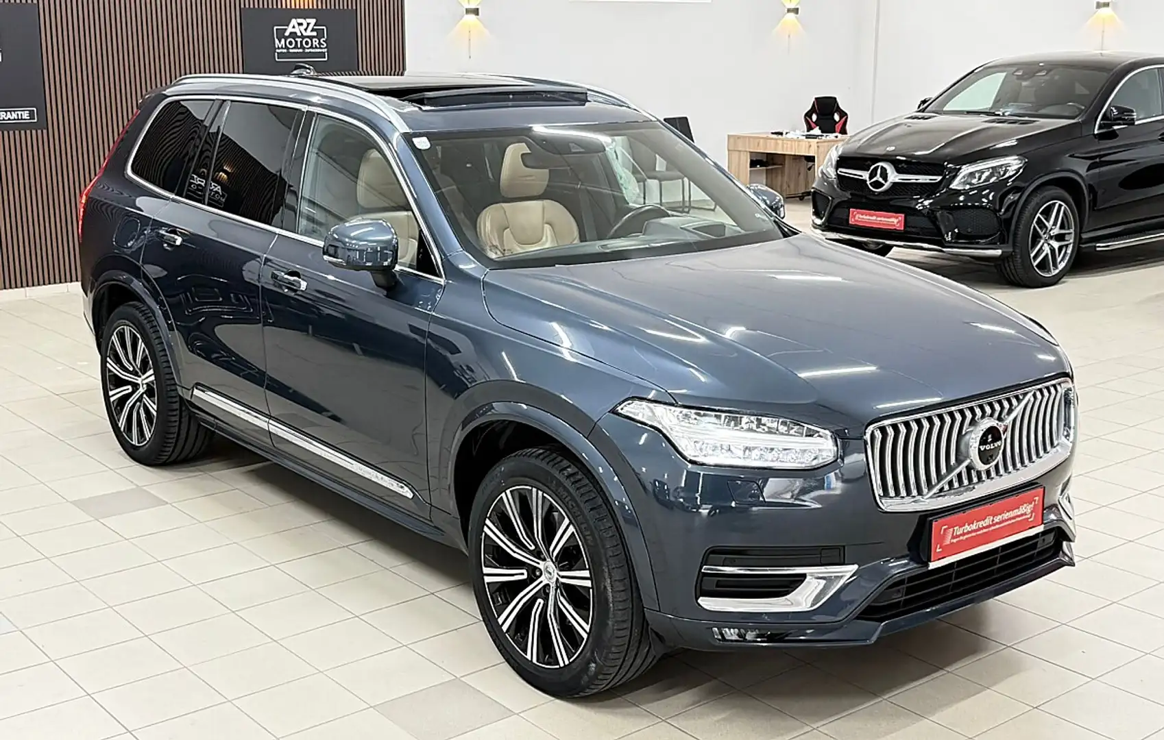 Volvo XC90 B5 AWD Inscription *Mega-Ausstattung* Grau - 2