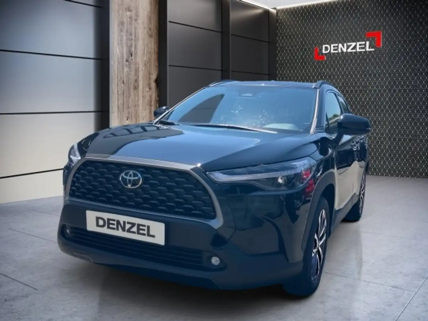 Toyota Corolla Cross 2.0, Active Drive, 4x4 Schwarz - 2
