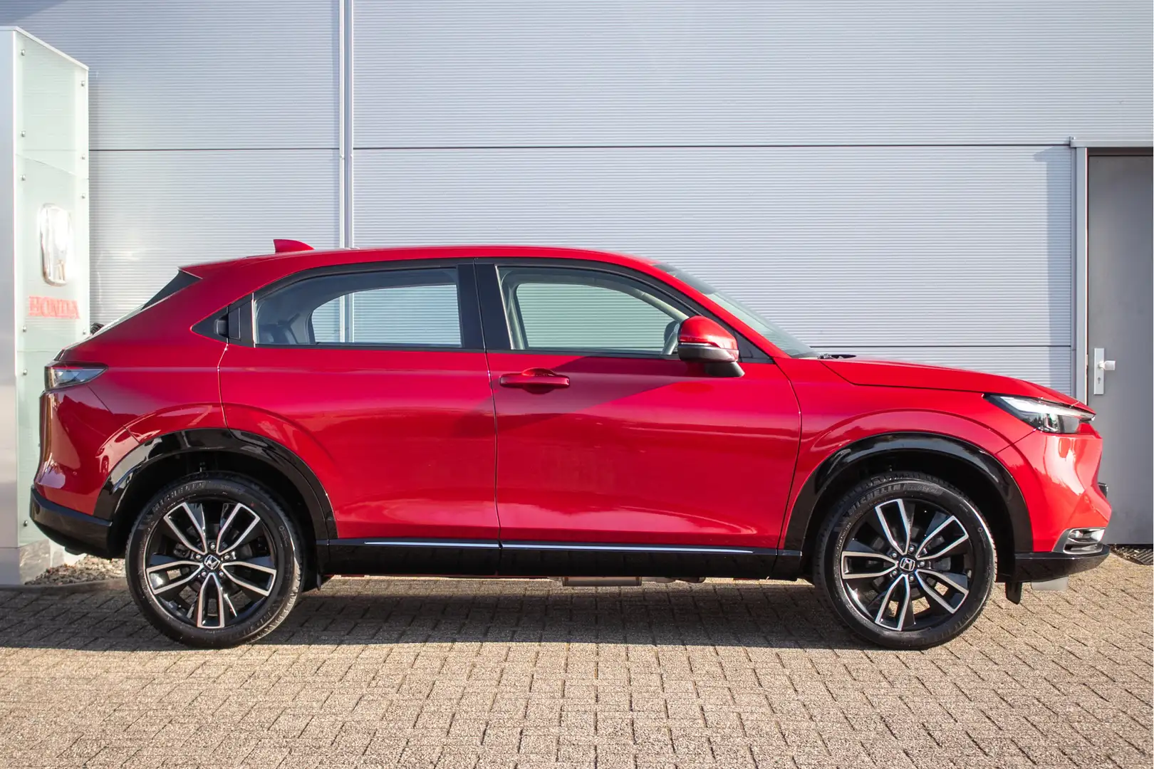 Honda HR-V 1.5 e:HEV Advance All-in rijklaarprijs | Ad. Cruis Rood - 2