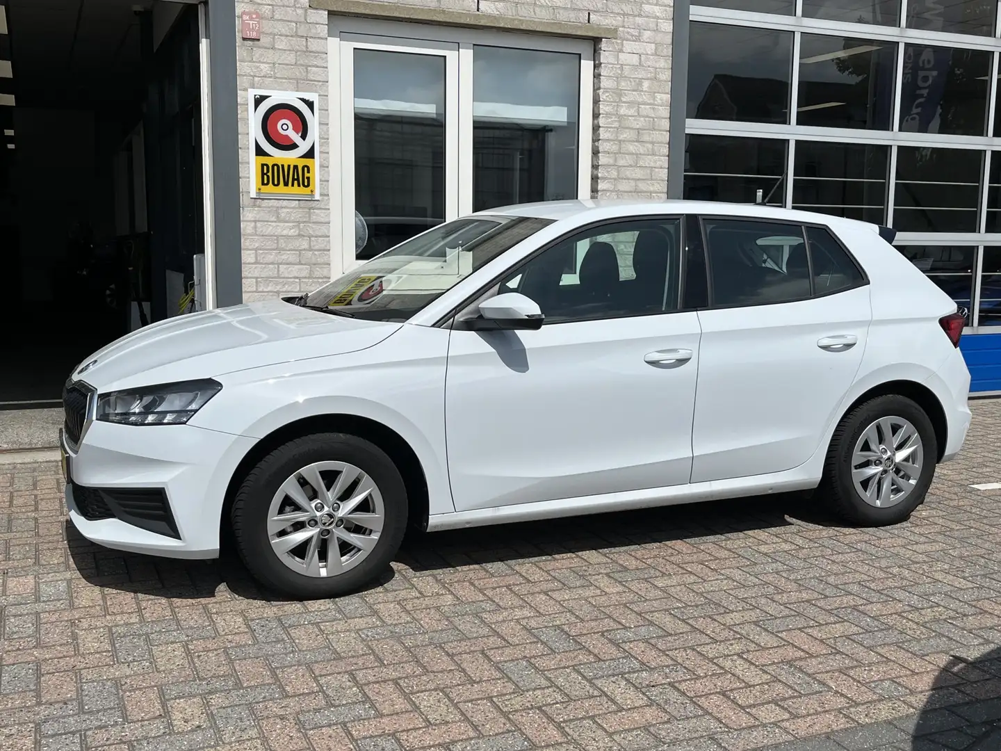 Skoda Fabia 1.0 TSI Ambition / GARANTIE TM 04-2027/ PARK. SENS Wit - 2