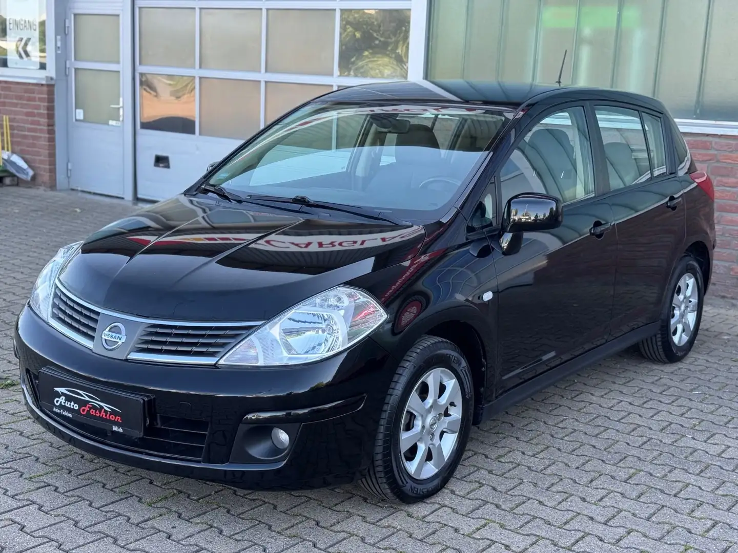 Nissan Tiida Acenta Automatik TÜV&Inspektion NEU Czarny - 1