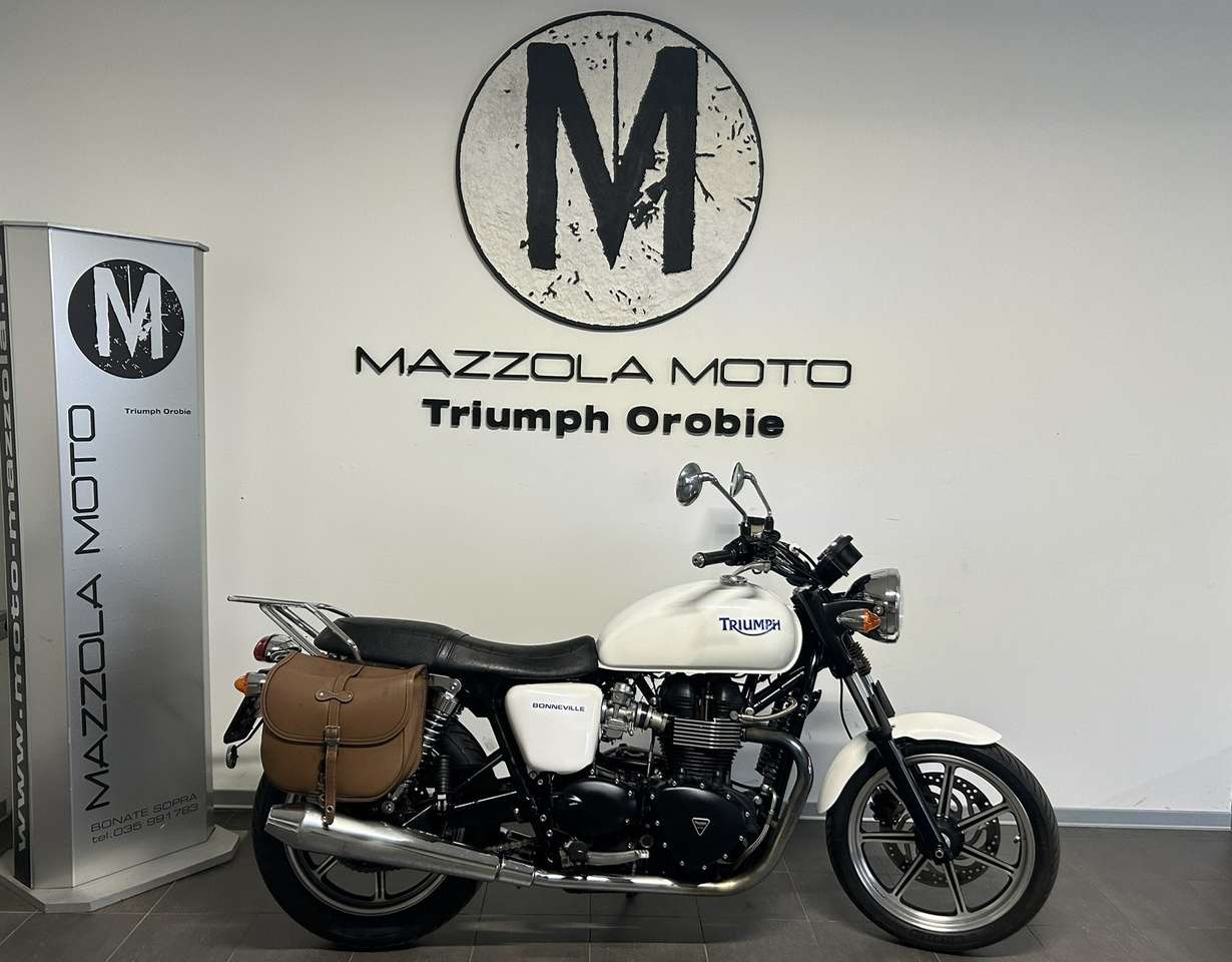Triumph Bonneville T100