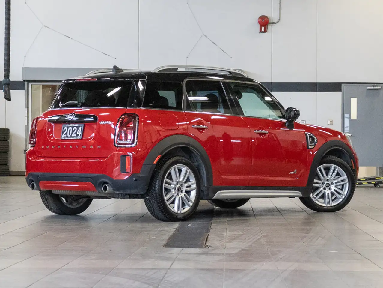 MINI Countryman снимка MINI Countryman