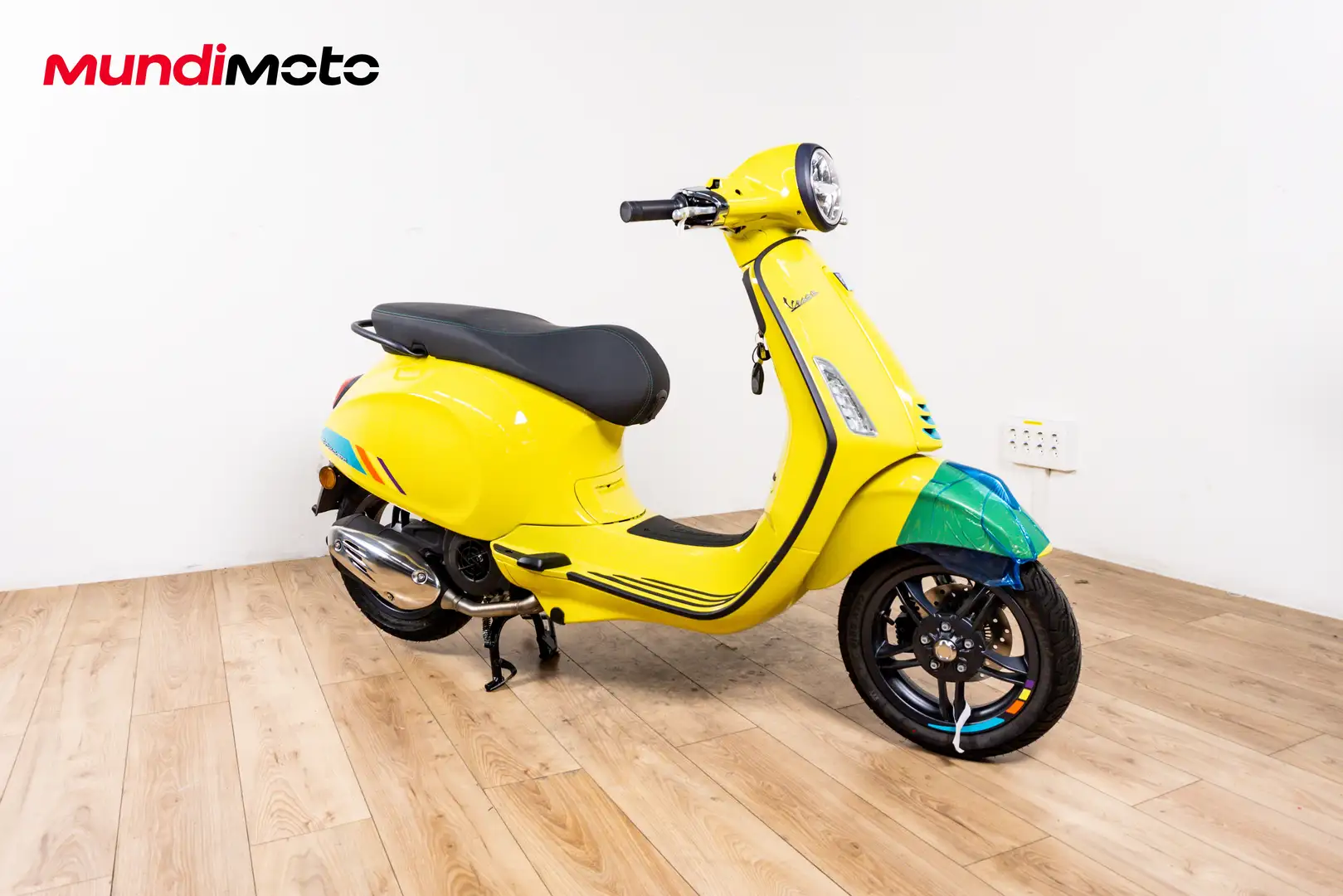 Vespa Primavera 125 - 2