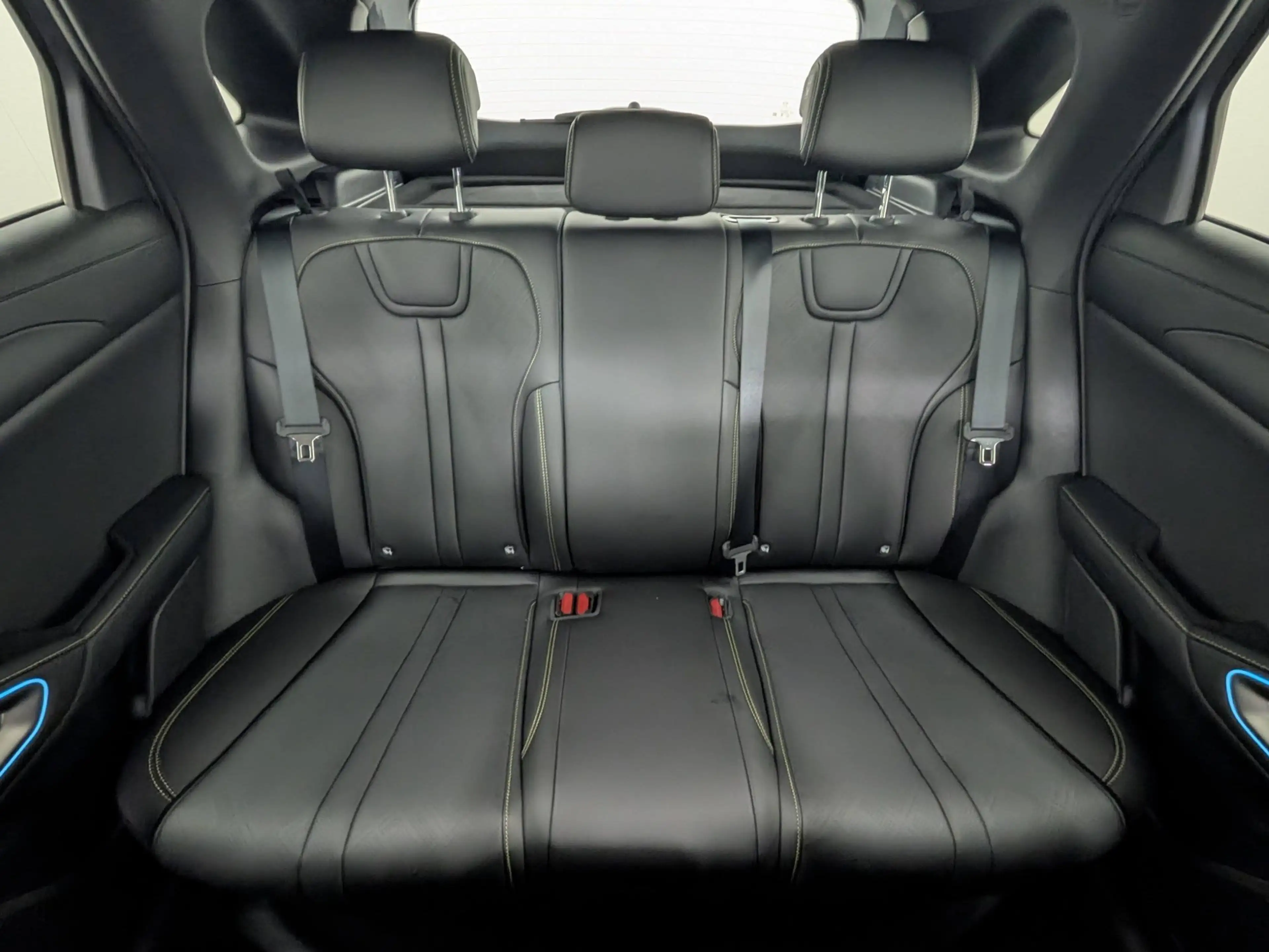 BYD Atto 2 DM-i Boost Glasdach ACC LED — photo 14