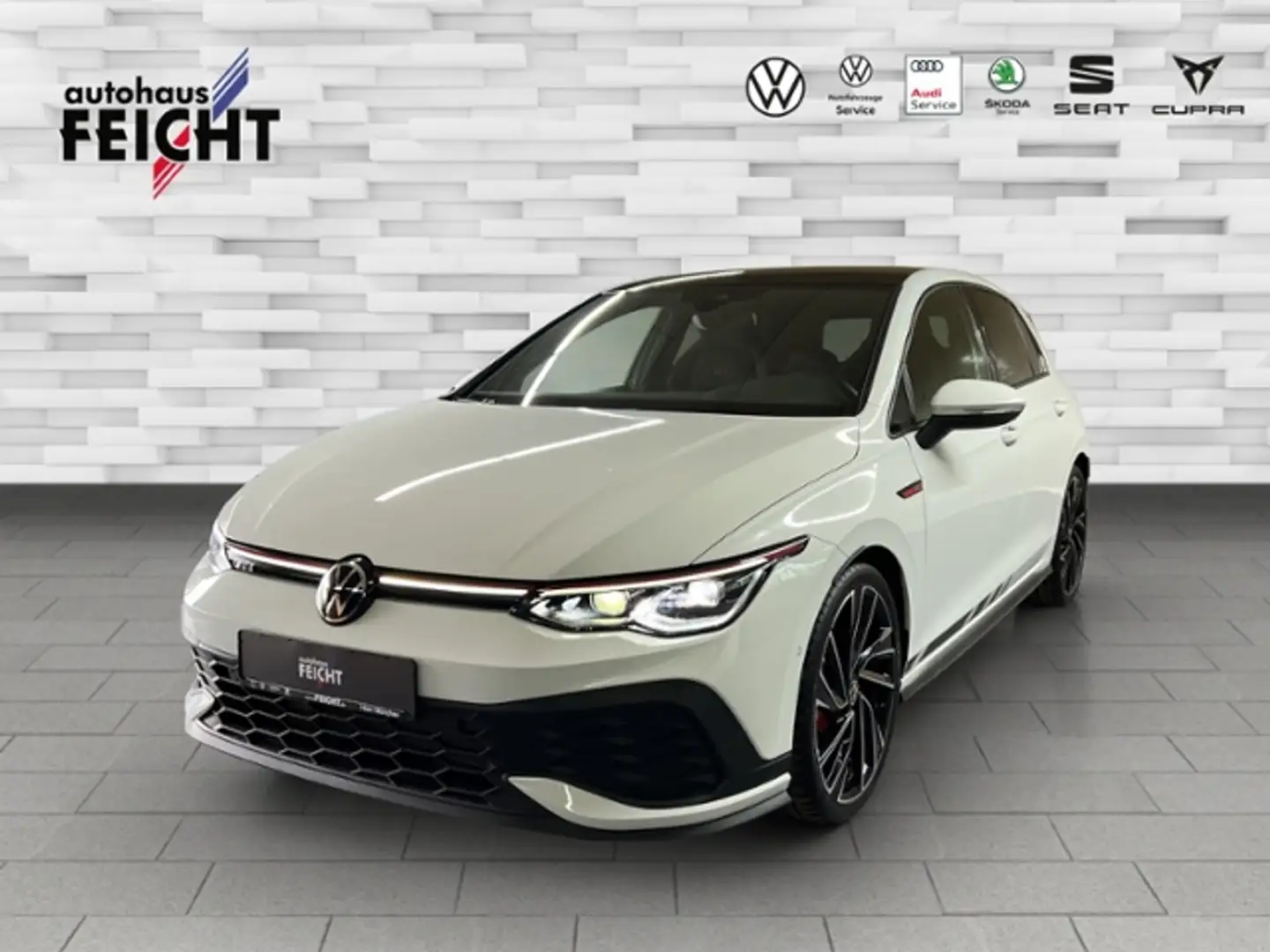 Volkswagen Golf VIII GTI Clubsport 2.0 TSI LED+NAVI+RFK+APP Wit - 1