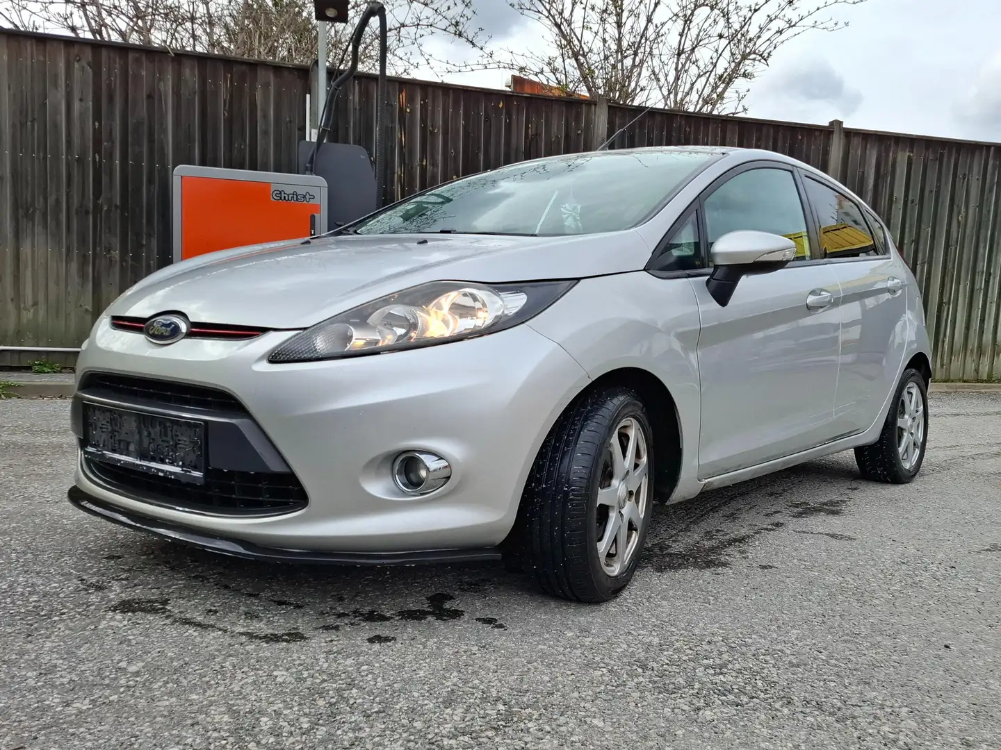 Ford Fiesta Fiesta Trend 1,25 Trend Silber - 2