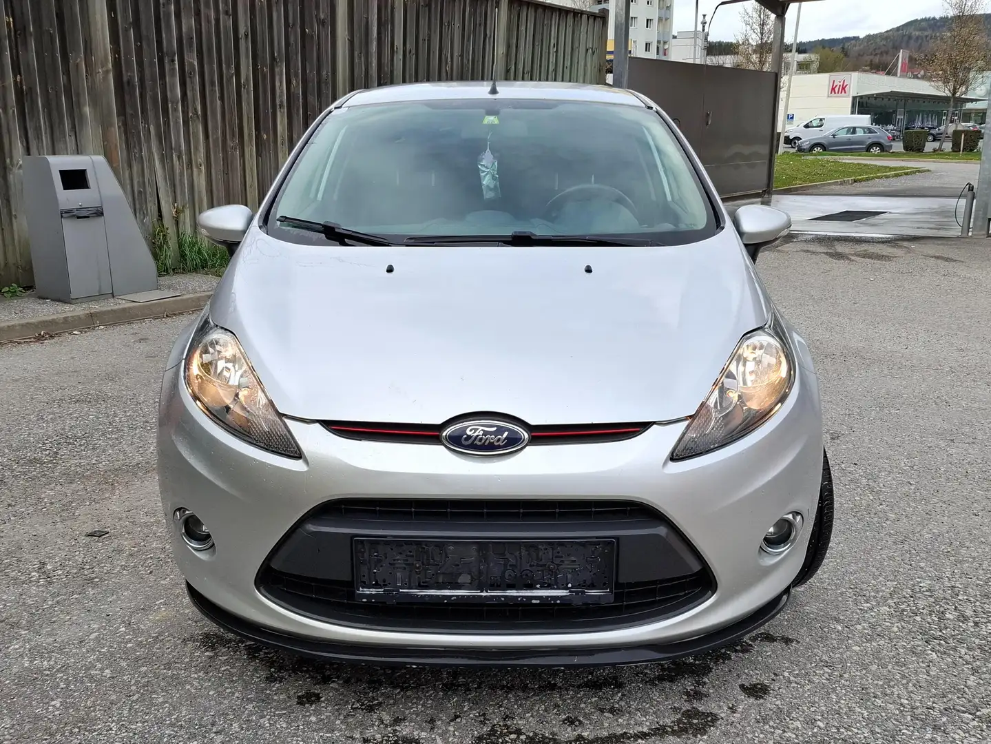 Ford Fiesta Fiesta Trend 1,25 Trend Silber - 1