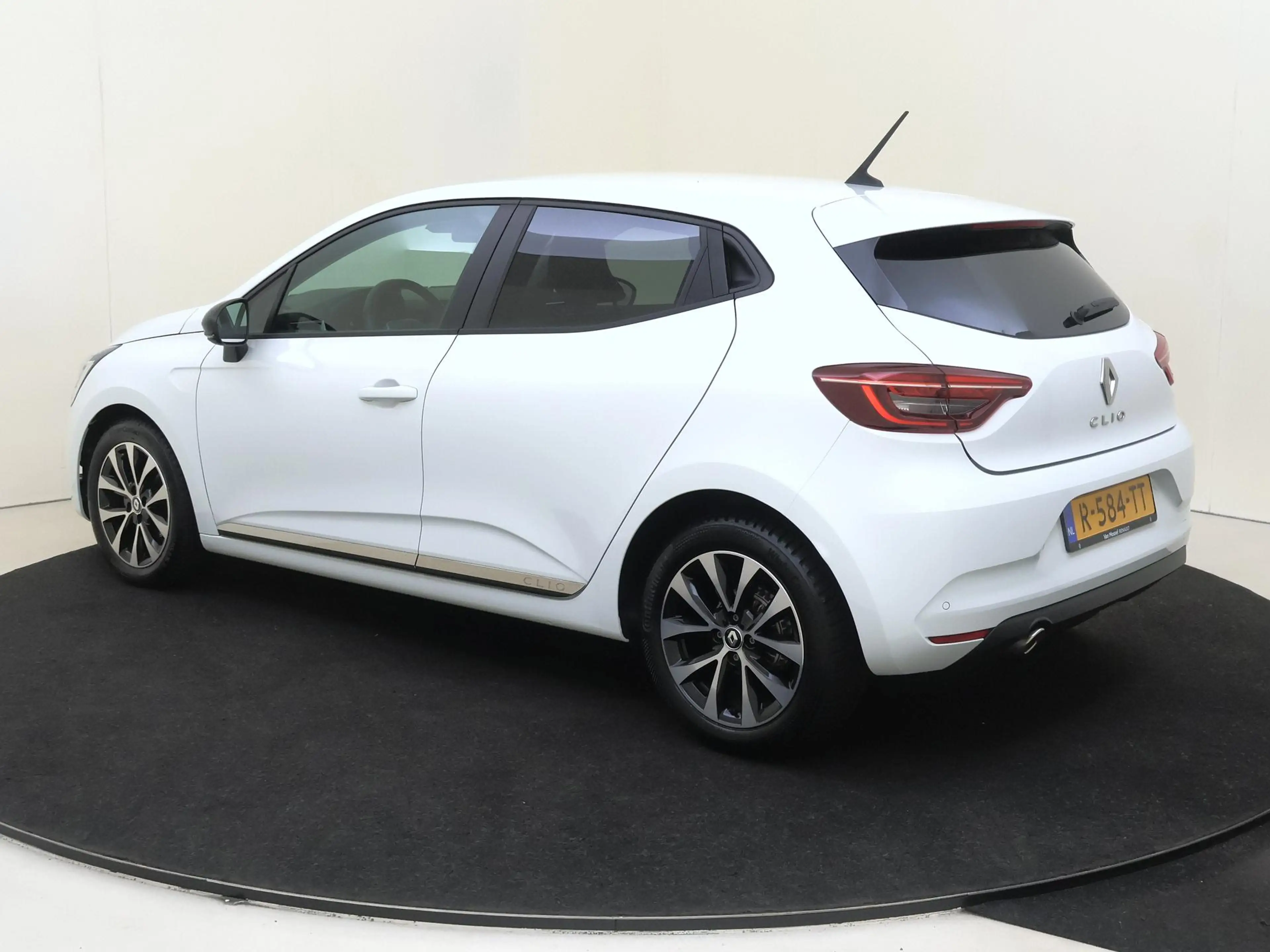Renault Clio 1.0 TCe Zen | Airco | Bluetooth — photo 3