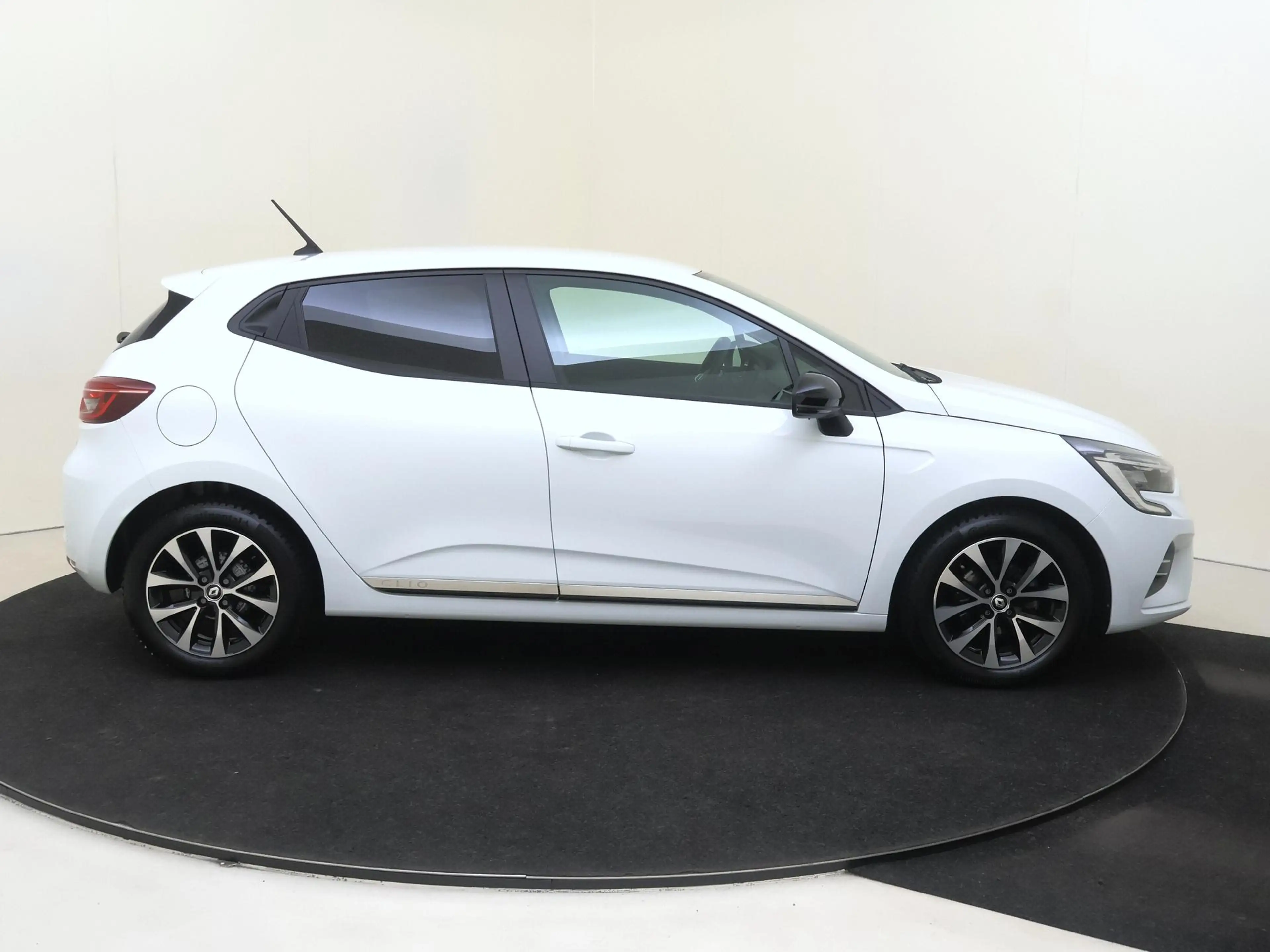 Renault Clio 1.0 TCe Zen | Airco | Bluetooth — photo 9