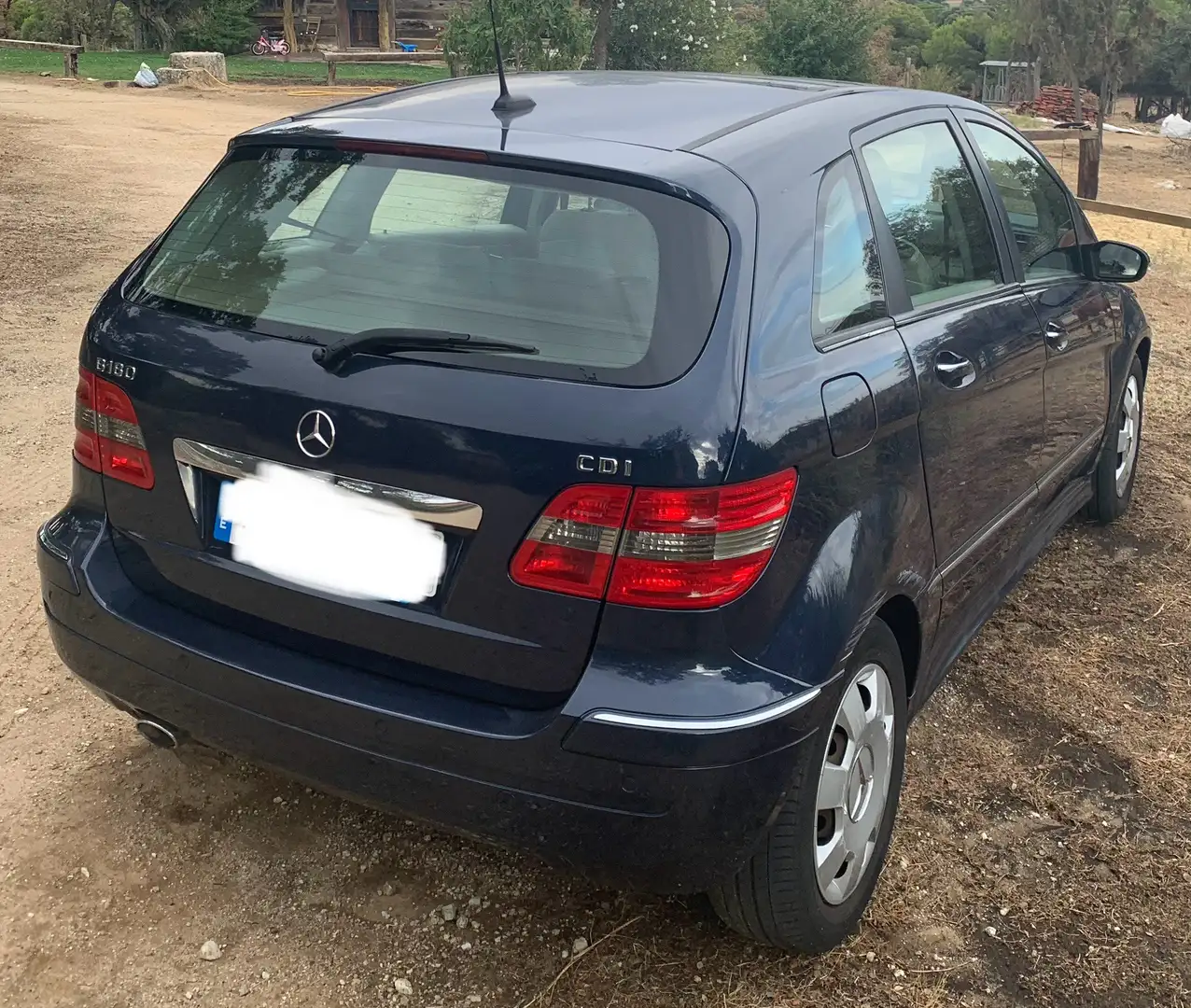 Mercedes-Benz B 180 180CDI 109 Autotronic W245 Automático - 1