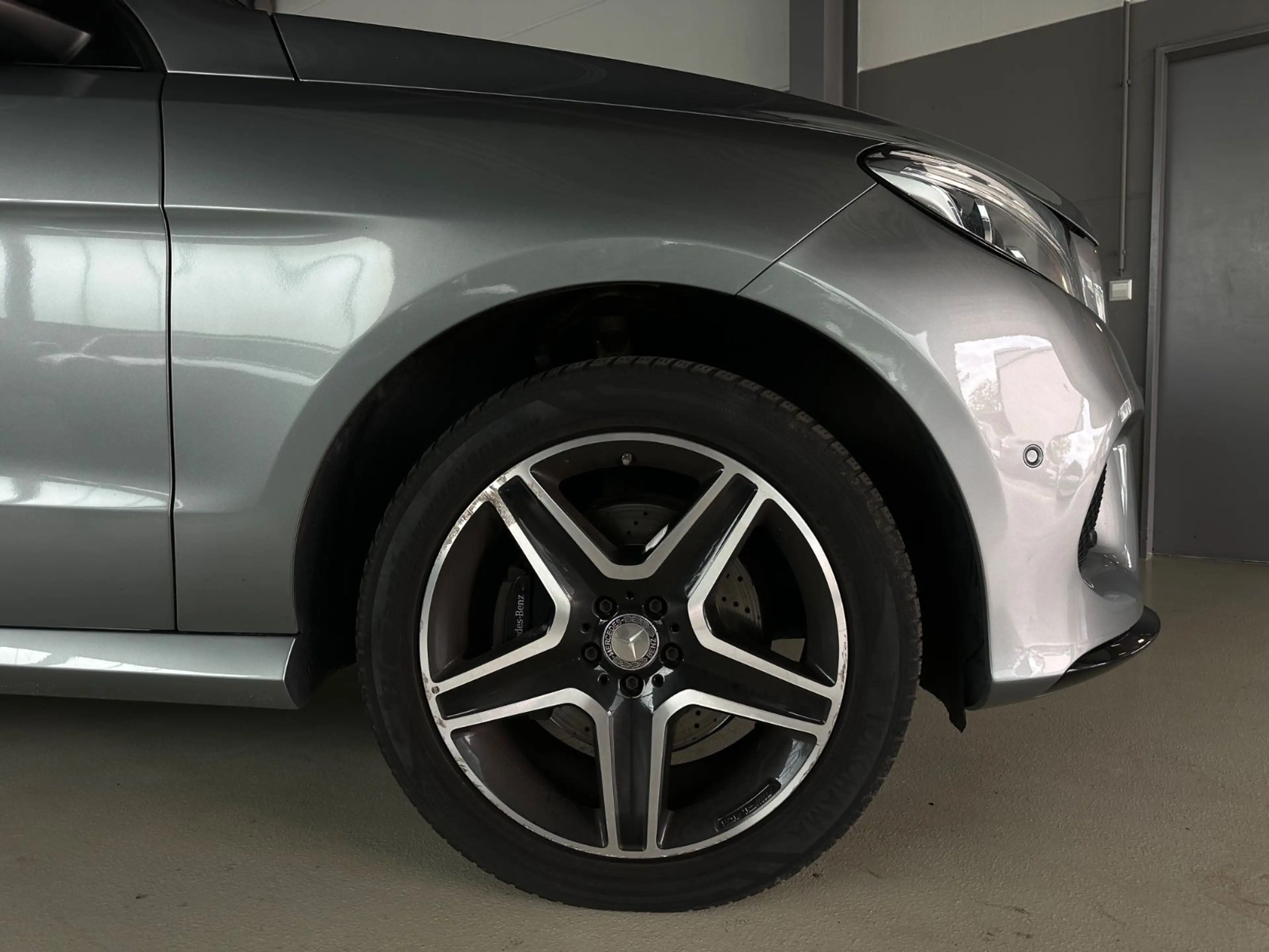 Mercedes-Benz GLE 350 d 4Matic AMG-Line/Night/Kamera — photo 7