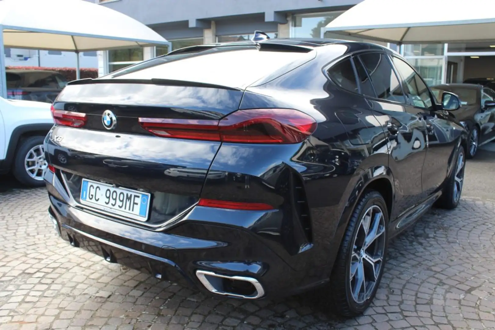 BMW X6 xDrive30d 48V Msport Modrá - 2