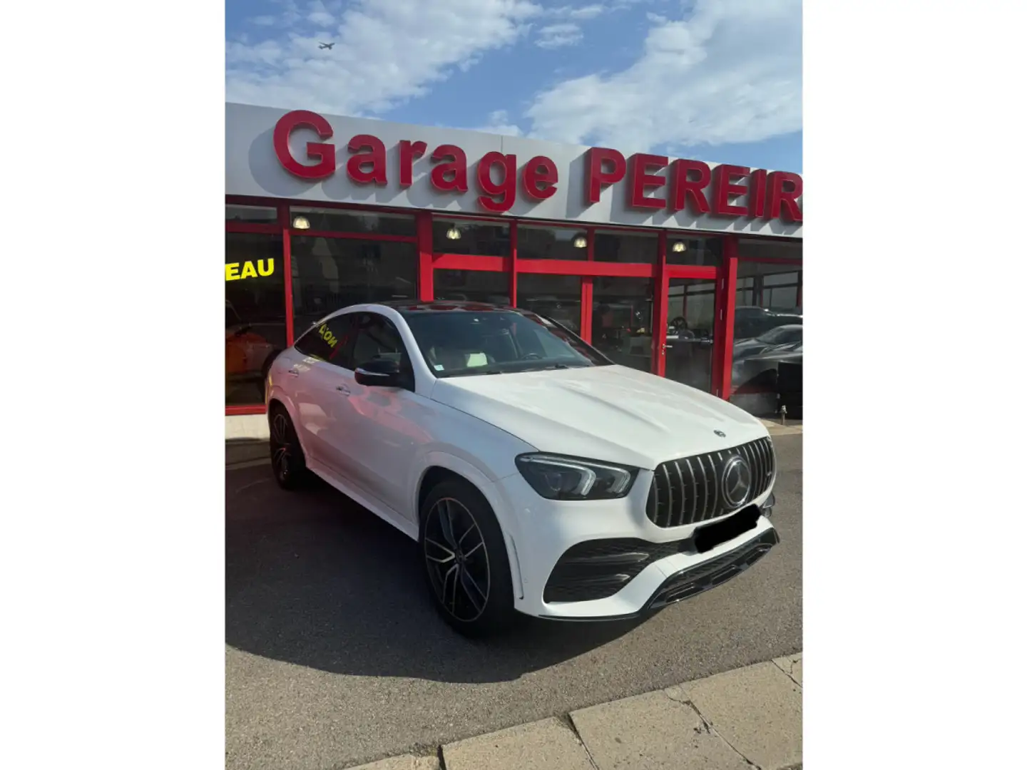 Mercedes-Benz GLE 350 D 4MATIC COUPE AMG LINE HEAD UP BURMESTER PANO CUI Blanc - 1