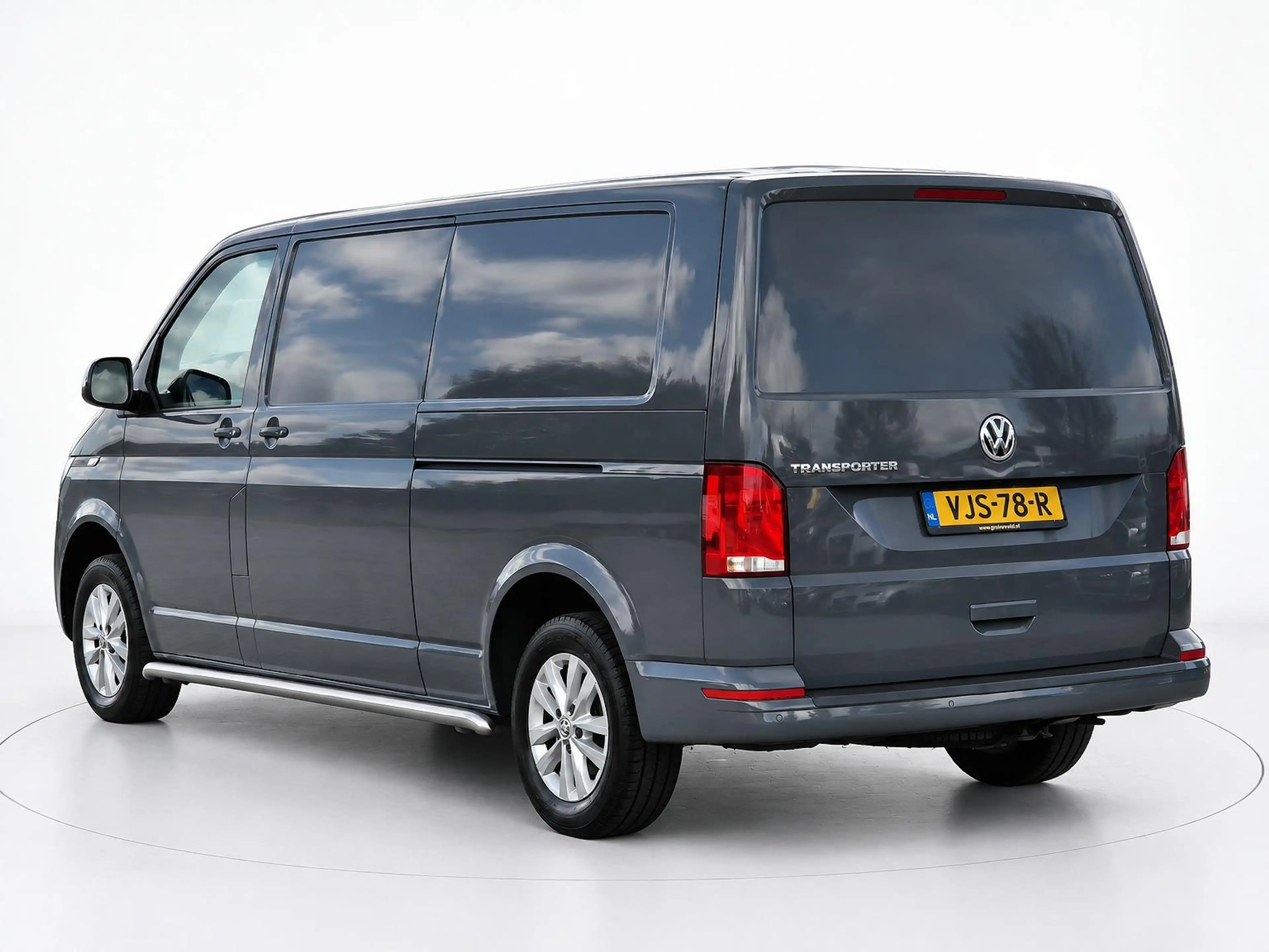 Volkswagen T6.1 Transporter 2.0 TDI L2H1 150PK DSG HIGHLINE EXEC — photo 6