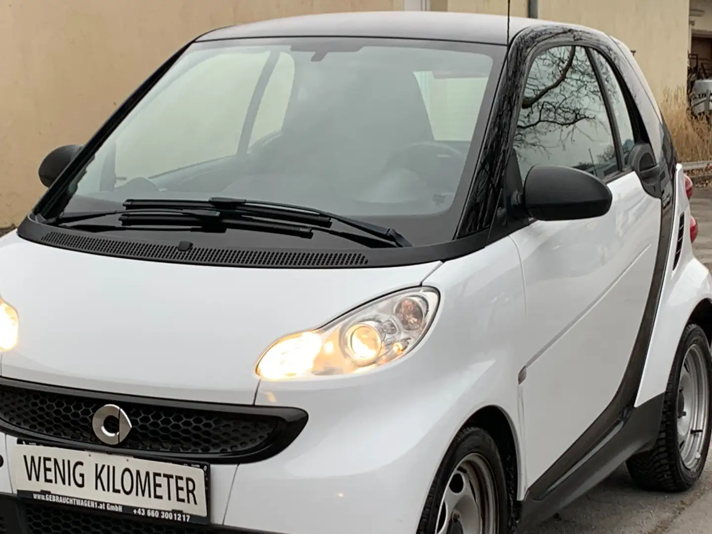 smart forTwo erst 51.000Km, unfallfrei 1. Besitz, jeder Service Schwarz - 1