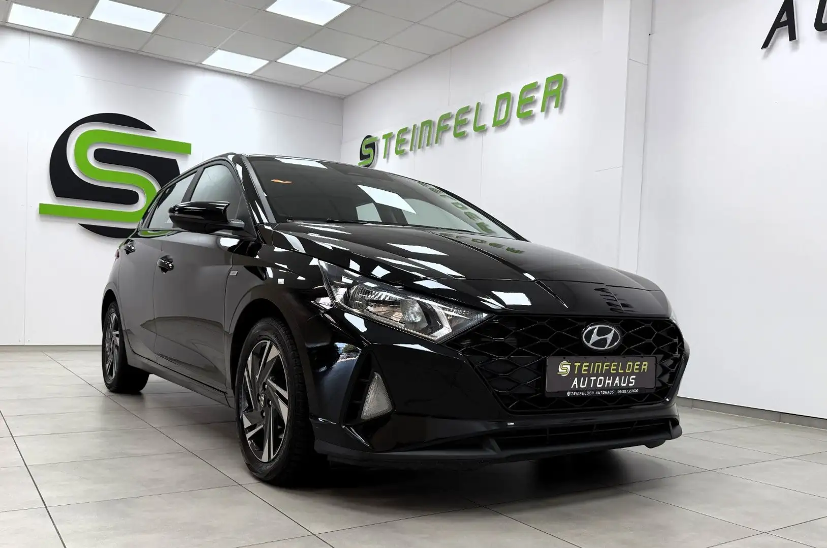 Hyundai i20 Trend 1.0 T-GDI Mild-Hybrid/AUTOMATIK/1.HAND Noir - 1