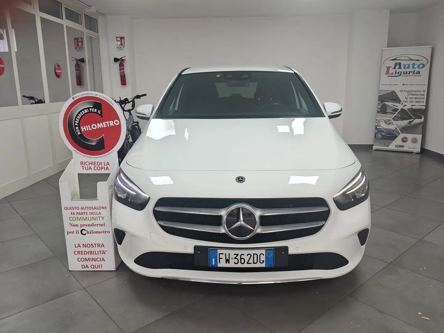 Mercedes-Benz B 180 B 180 Automatic Sport Plus Weiß - 2