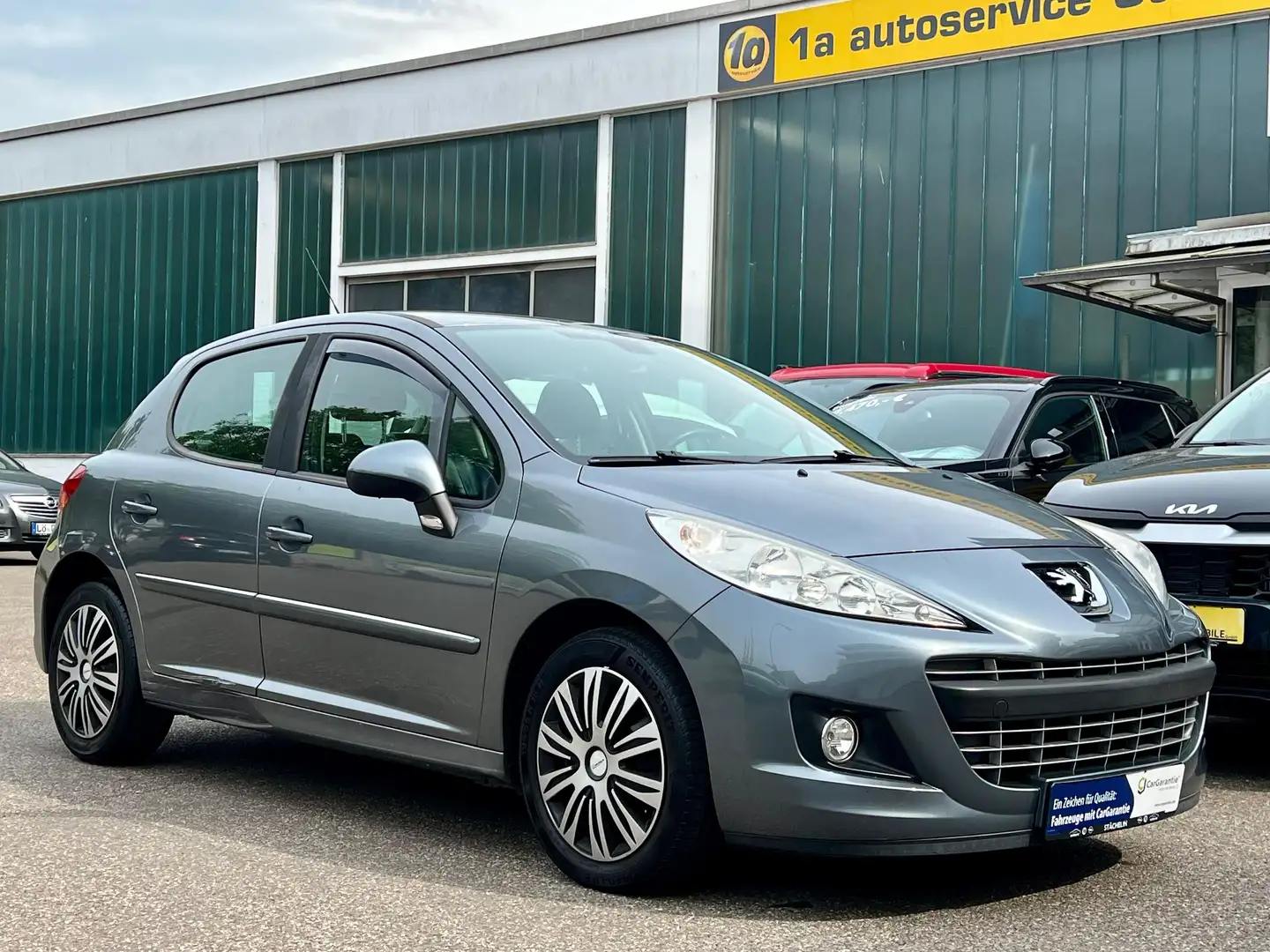 Peugeot 207 1.6T 5-t Premium,PDC,KLIMAAT,ALU,BT,TÜV NEU Grau - 2
