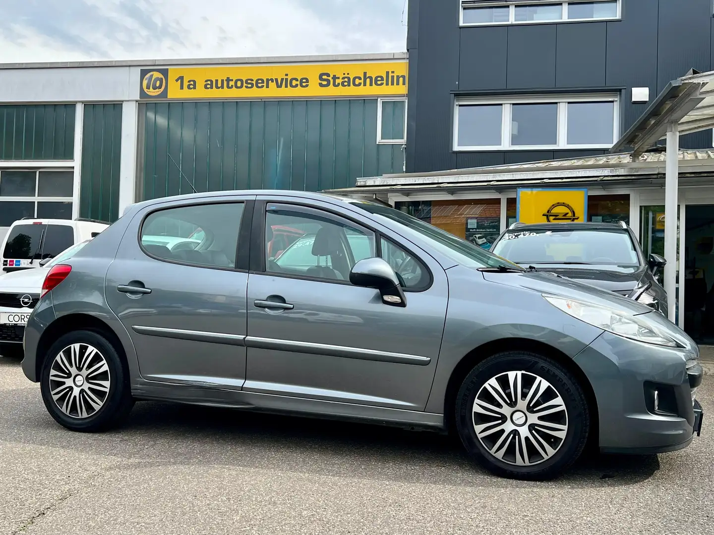 Peugeot 207 1.6T 5-t Premium,PDC,KLIMAAT,ALU,BT,TÜV NEU Grau - 1