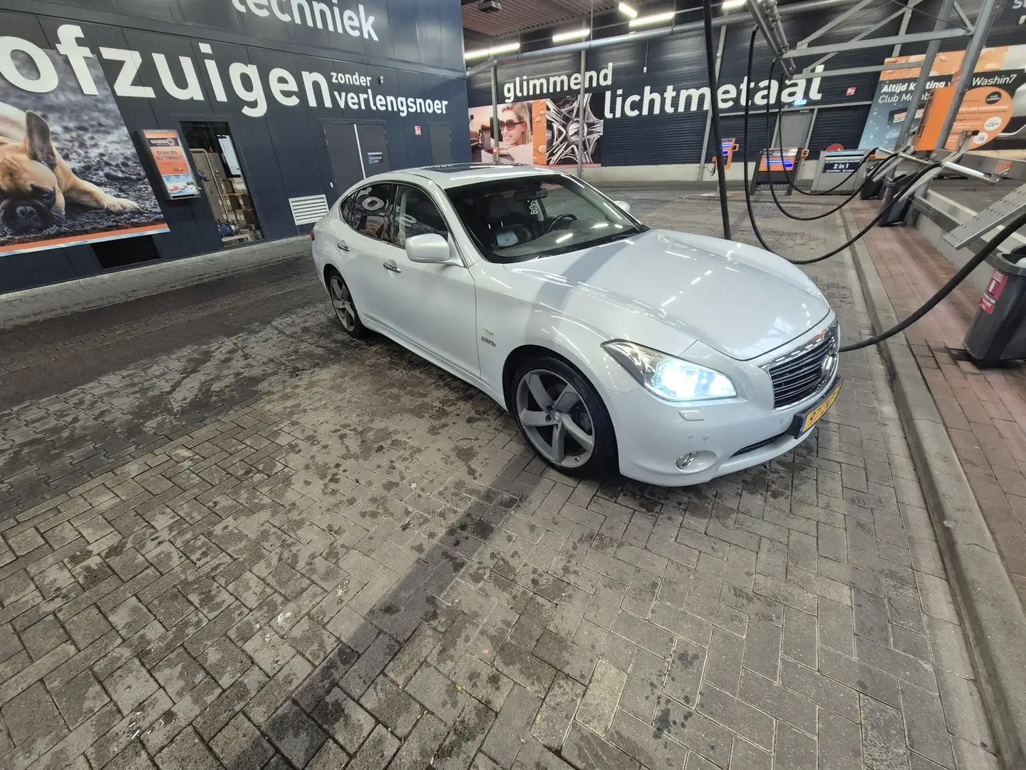 Infiniti M37 35h GT Premium Bleu - 1