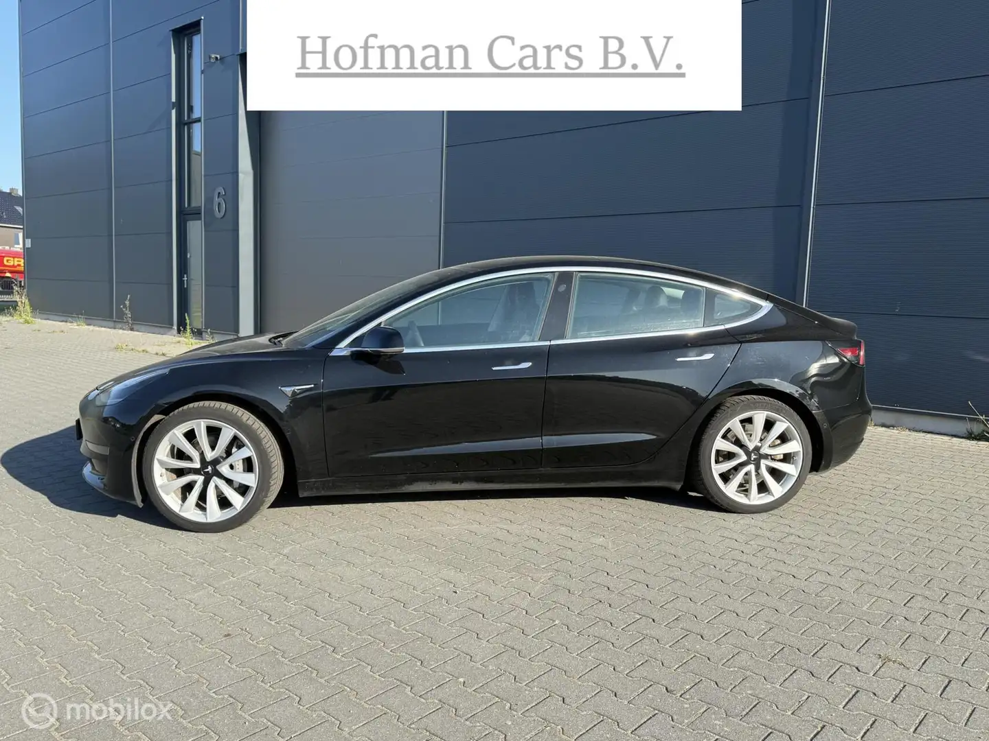 Tesla Model 3 Long Range AWD 75 kWh Black - 2