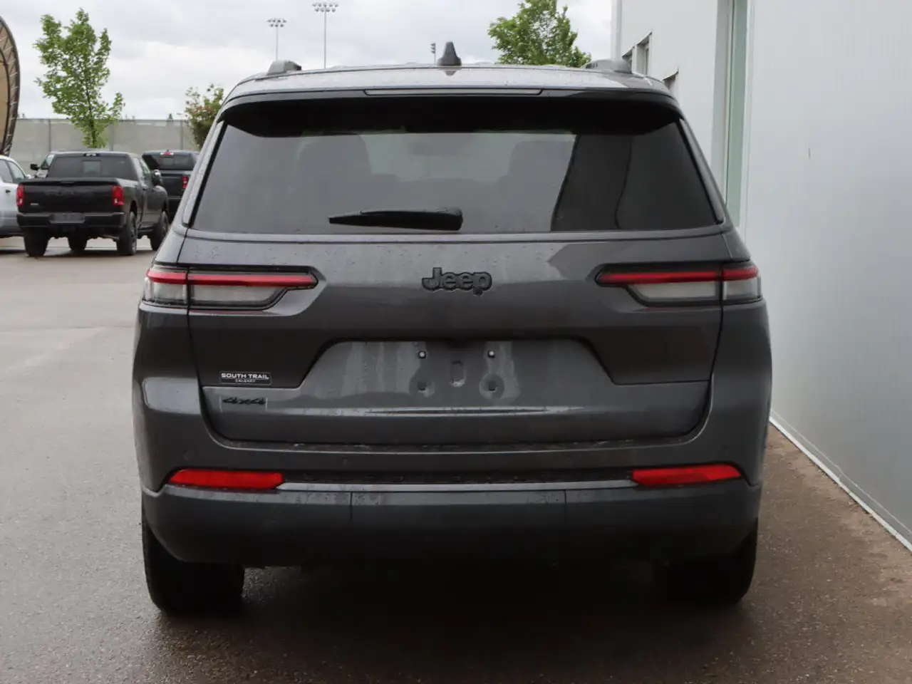 Jeep Grand Cherokee снимка Jeep Grand Cherokee