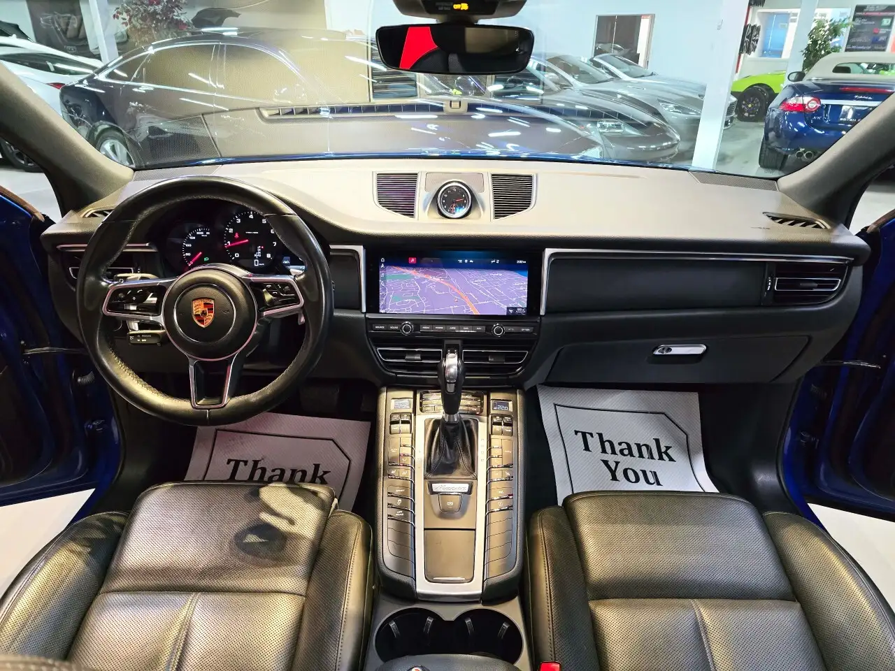 Porsche Macan снимка Porsche Macan
