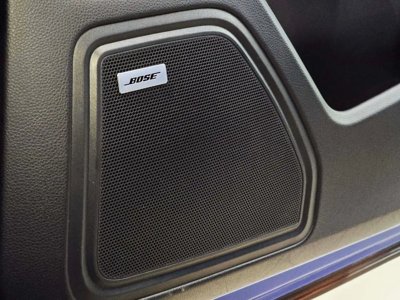 Porsche Macan снимка Porsche Macan